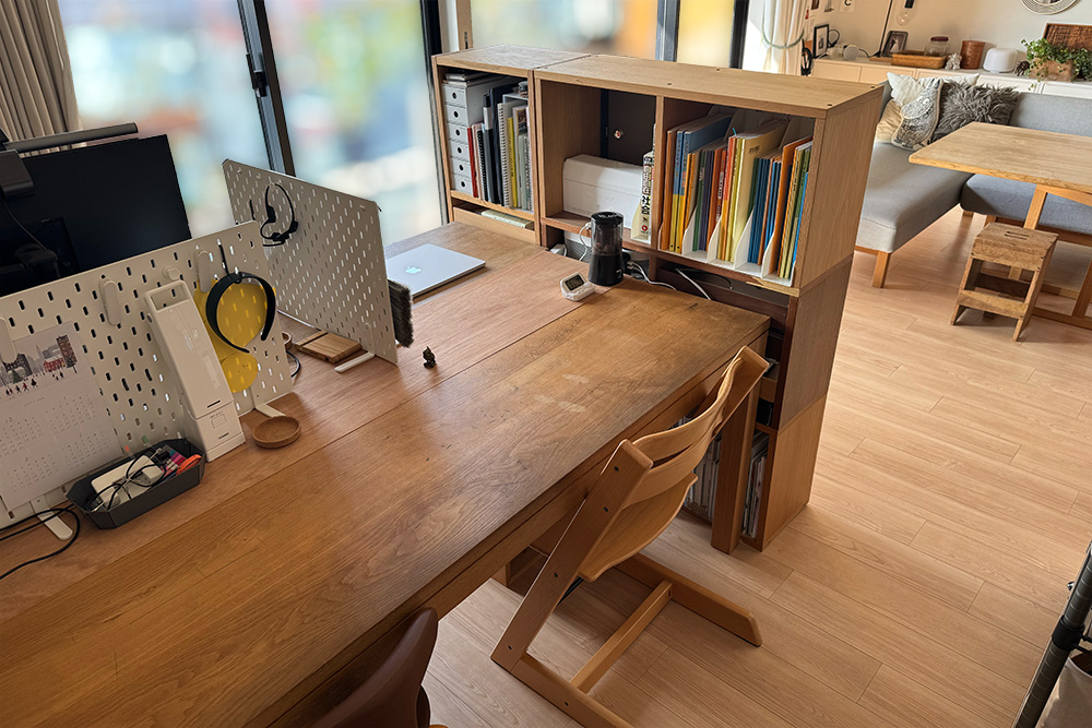 67平米異性きょうだいの勉強机配置実例。冬休み持ち帰り学用品の収納実例も！