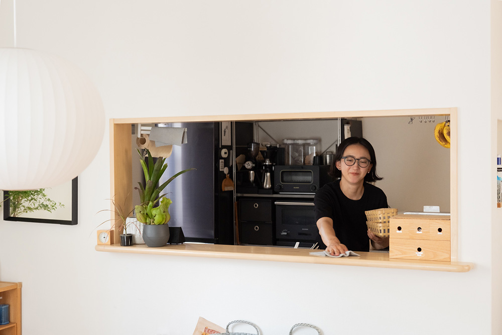 本多さおりさん宅のカウンターキッチンの工夫