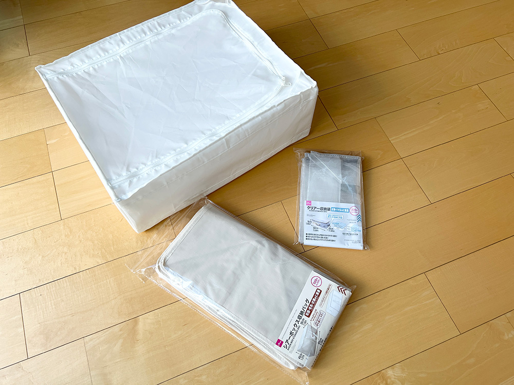 購入時の外箱を処分してコンパクトにした季節飾りの収納